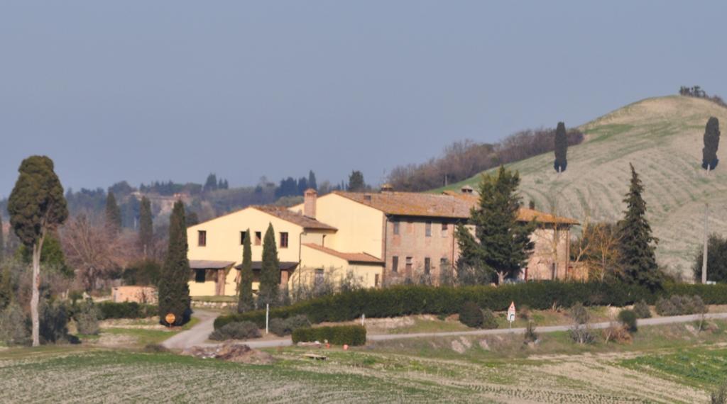 Agriturismo Il Torrione Чертальдо Экстерьер фото