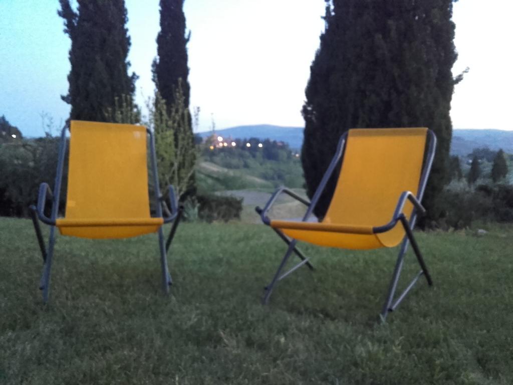 Agriturismo Il Torrione Чертальдо Экстерьер фото
